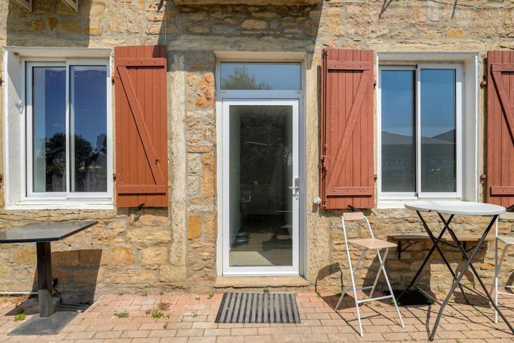 Le Francfort - Les Appartements De L'Olivier Loyettes Exterior photo